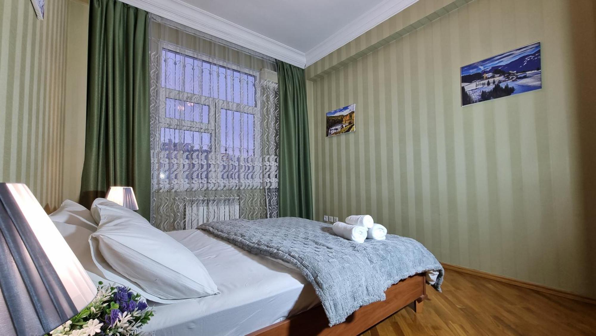 Mayden Family Apartment Баку Екстер'єр фото